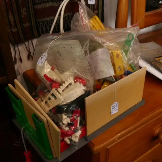 JAPANESE LEGO IRON SAURUS ROBOT +JUNIOR ENGINEER + IKEA GARAGE