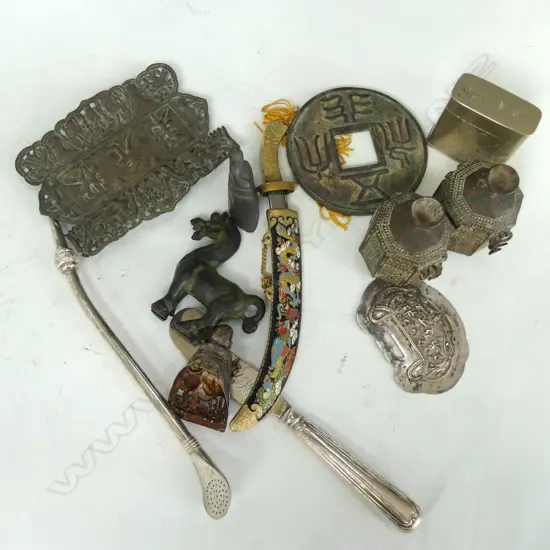 COLLECTION OF ORIENTAL ITEMS, 800 SILVER MATE SPOON ETC