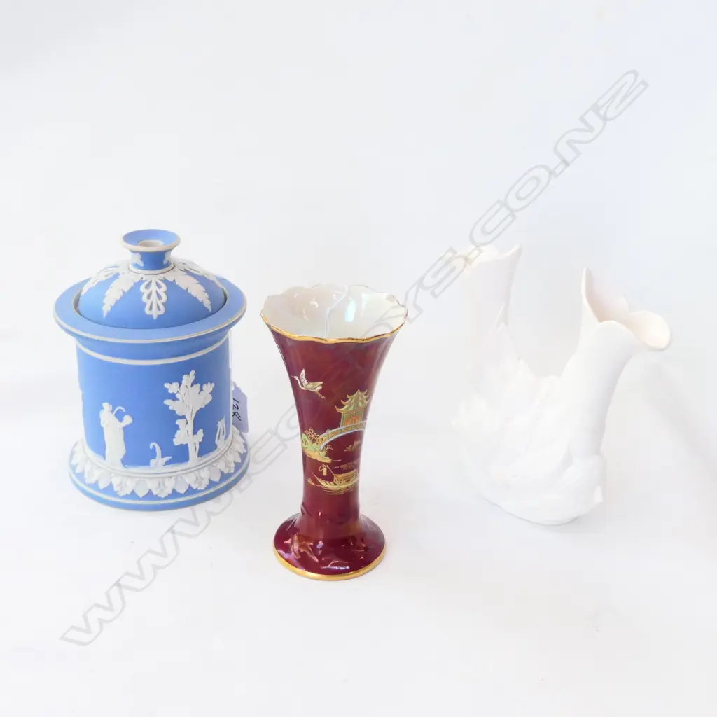 JASPERWARE HUMIDOR/ CROWN LYNN TWIN NECK VASE AF + CARLTONWARE VASE AF  Image 1++