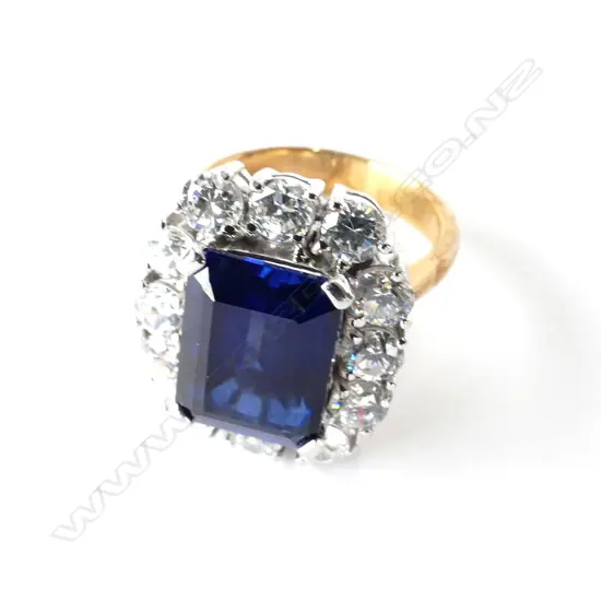 14CT CLUSTER DRESS RING