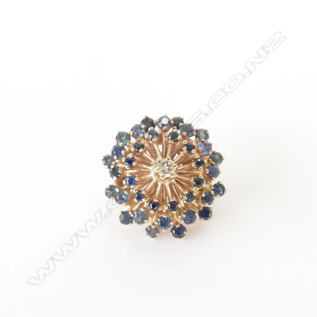 9CT GOLD SAPPHIRE AND DIAMOND BROOCH Image 1++