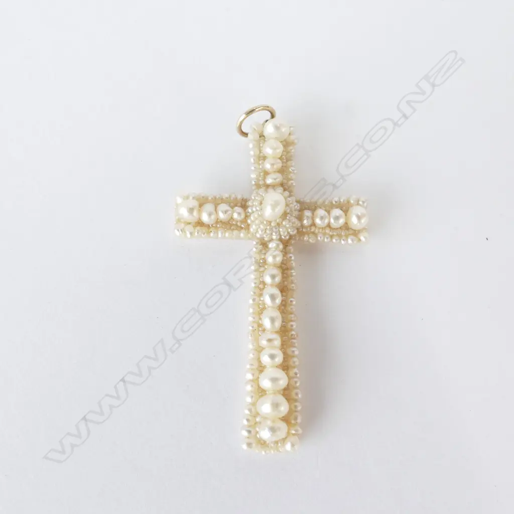 19THC PEARL WORK AND MOP CROSS Image 1++