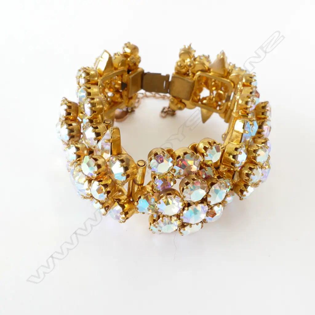 ELABORATE DIAMANTE BRACELET WITH 9CT GOLD SAFETY CHAIN (AF) CLASP FAULTY Image 1++