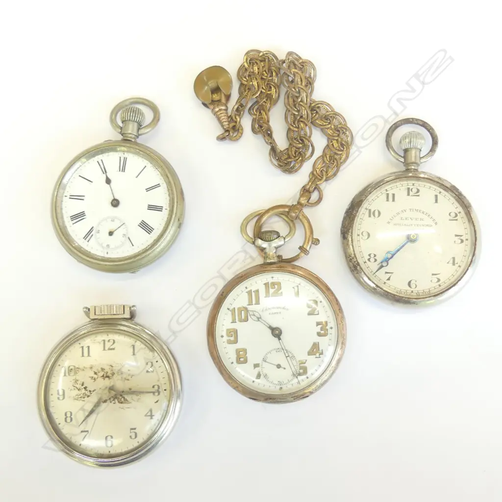 4 POCKET WATCHES  Image 1++