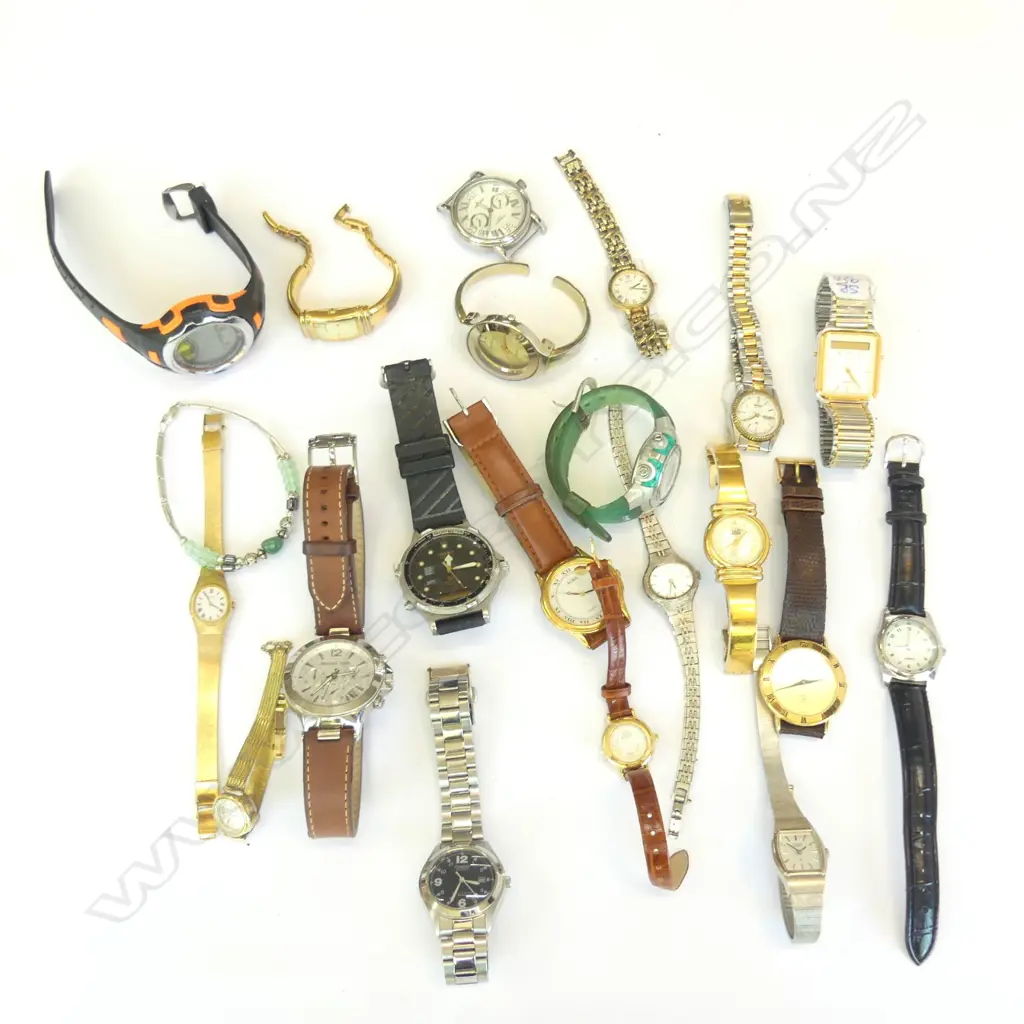 LOT OF ASST WRIST WATCHES Image 1++