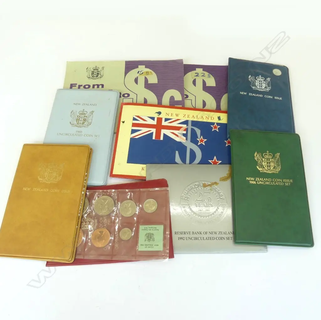11 NZ UNC COIN SETS ETC NZ 1960'S TO 1990'S ETC Image 1++