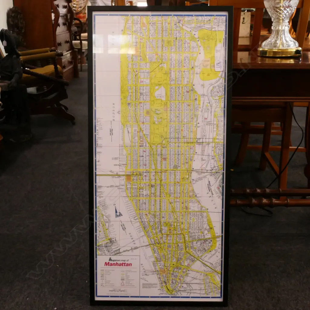 FRAMED MAP OF MANHATTAN H 920 MM Image 1++