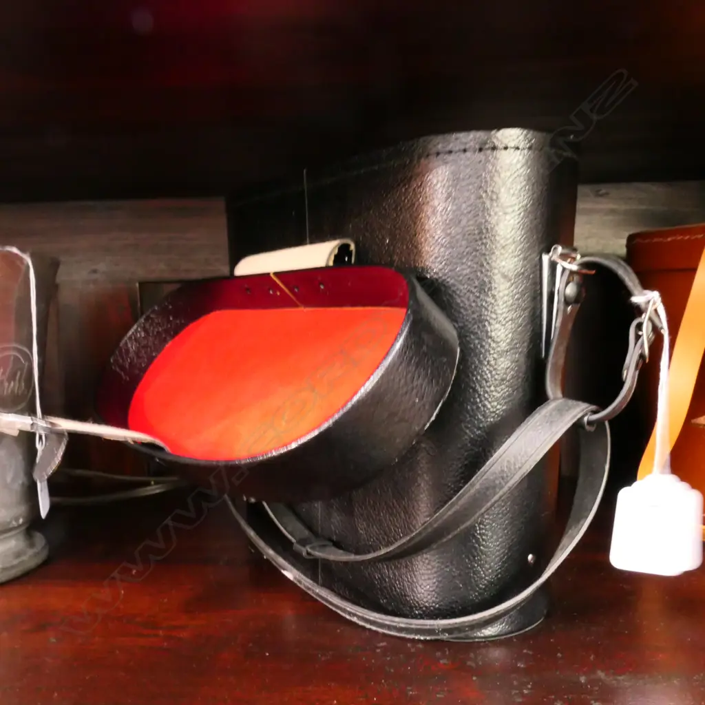 CASED ORBIT BINOCULARS Image 1++