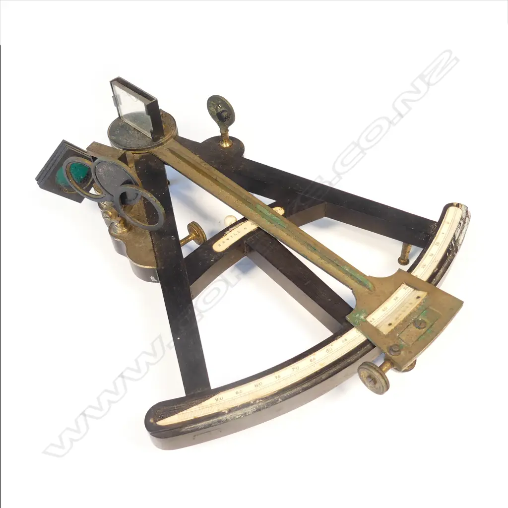 An early/mid-19thC Sewill of Liverpool ebony octant Image 1++