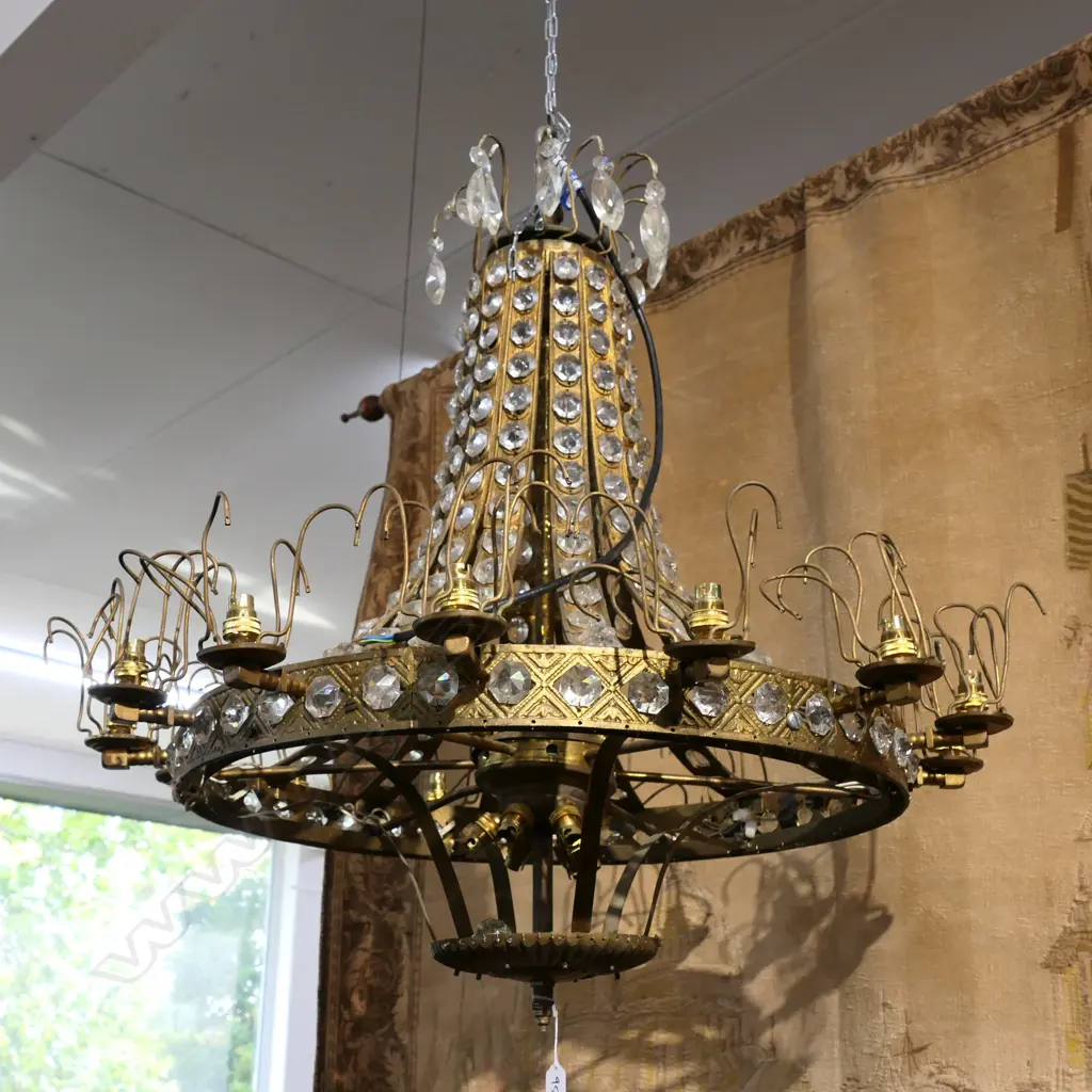 14 LIGHT CHANDELIER Image 1++