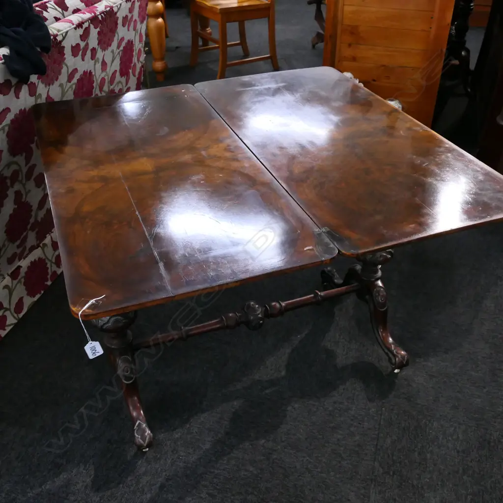 VICTORIAN FOLDING CARD TABLE Image 1++