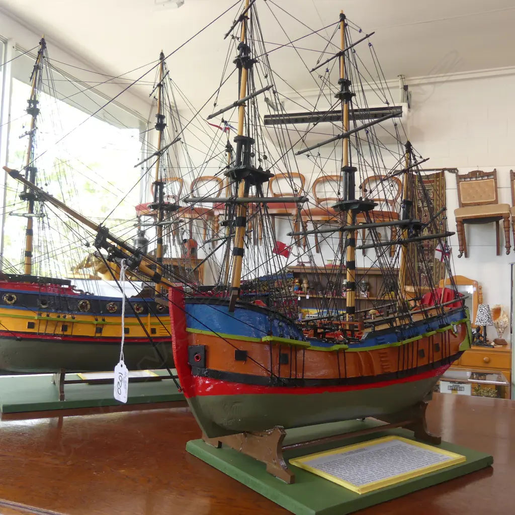 SHIP MODEL; HM BARK ENDEAVOUR Image 1++