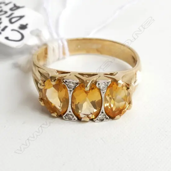9ct 3 STONE CITRINE RING W SMALL DIAMONDS