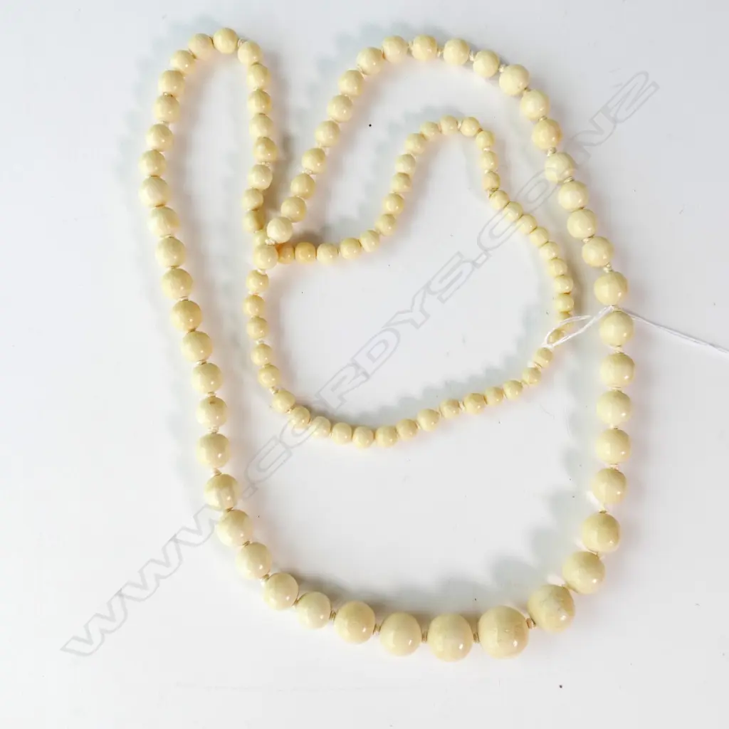 VEGETABLE IVORY ROUND GRADUATED BEAD NECKLACE WITH KNOTS 100CM LONG Image 1++
