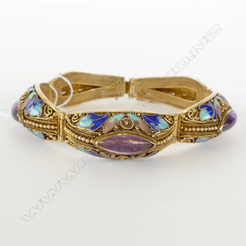 CHINESE AMETHYST BRACELET Image 1++