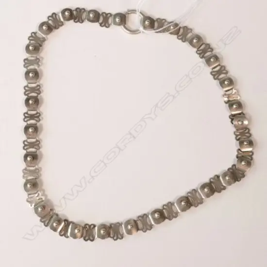 STERLING SILVER NECKLACE
