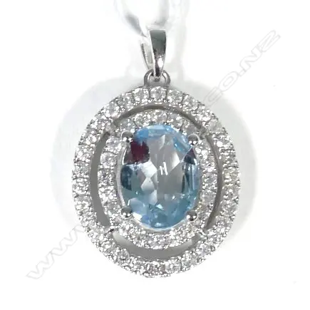 14ct White Gold Aquamarine and Diamond pendant featuring centre Image 1++
