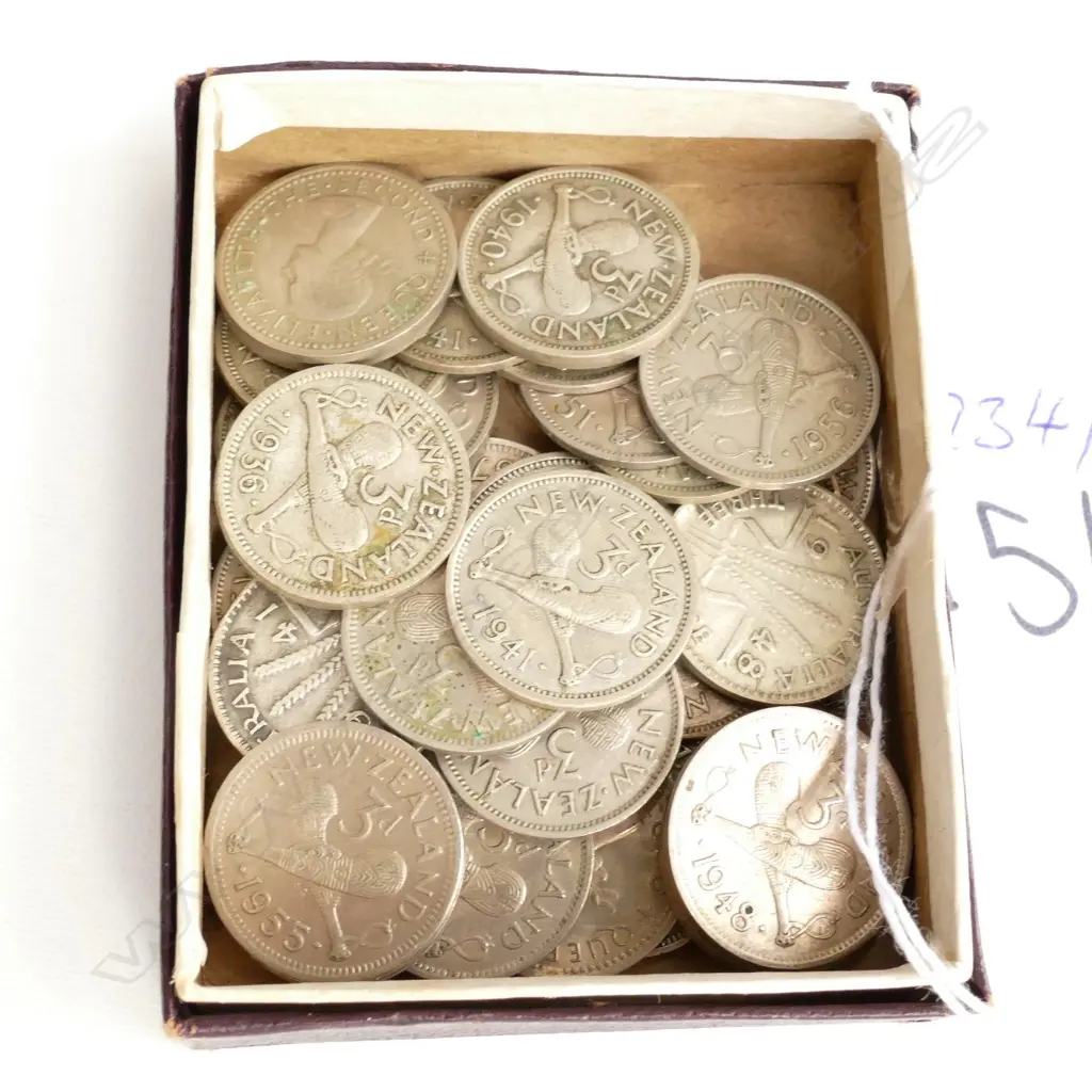 BOX OF THREEPENCE Image 1++