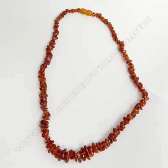 BALTIC AMBER NECKLACE