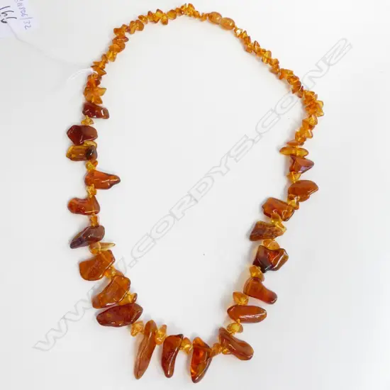 BALTIC AMBER NECKLACE