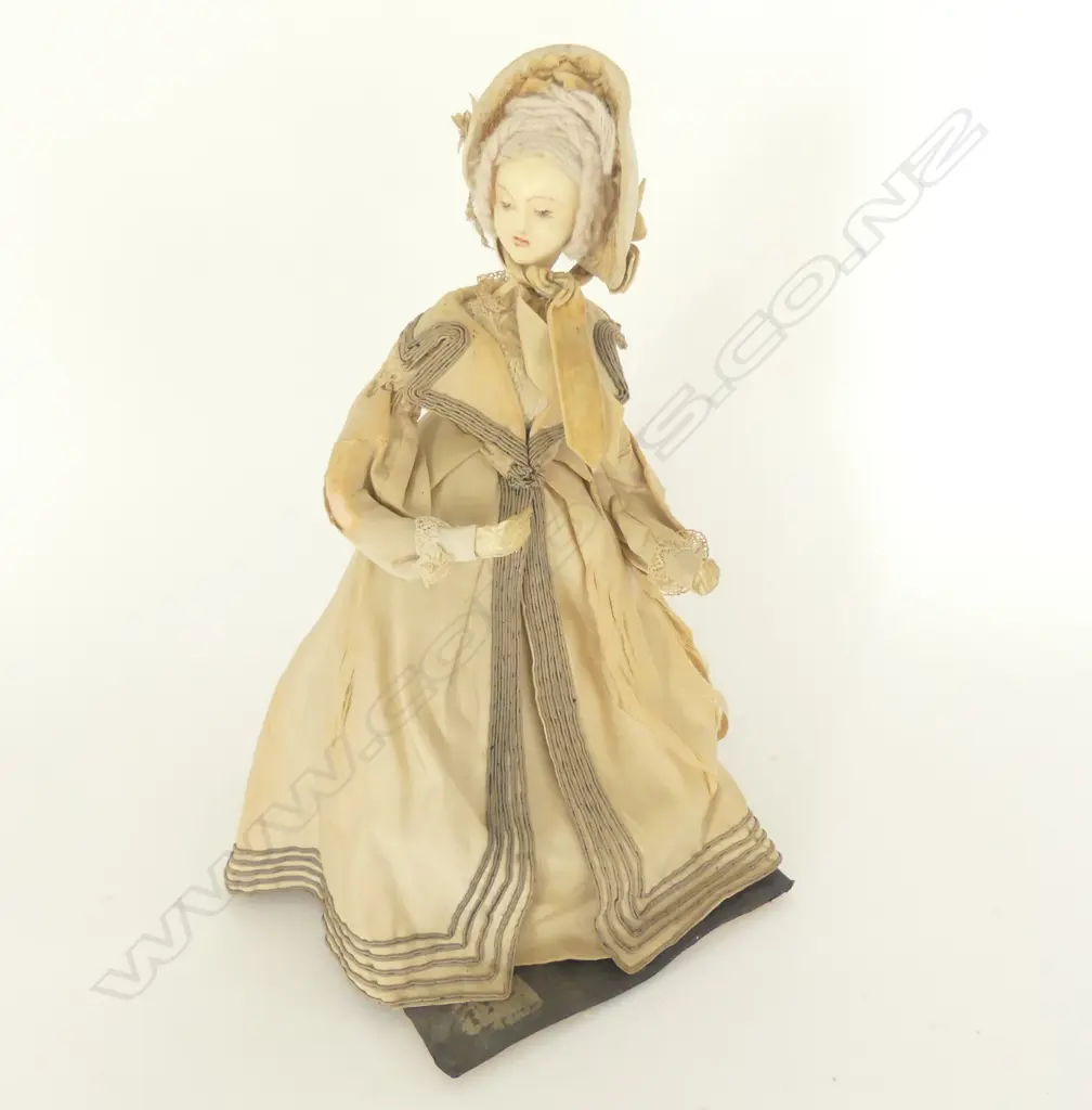 MÉLANIE WAX DOLL ON WIRE ARMATURE, SOFT BODY & LEATHER HANDS, H. 390MM Image 1++