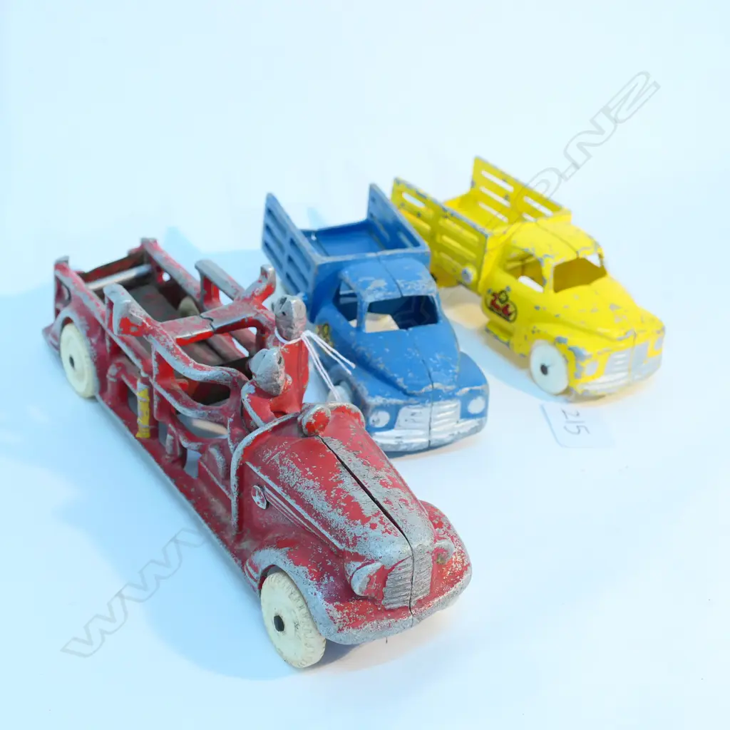 3 FUNHO TOYS FIRE LADDER TRUCK + 2 PICKUP TRUCKS Image 1++