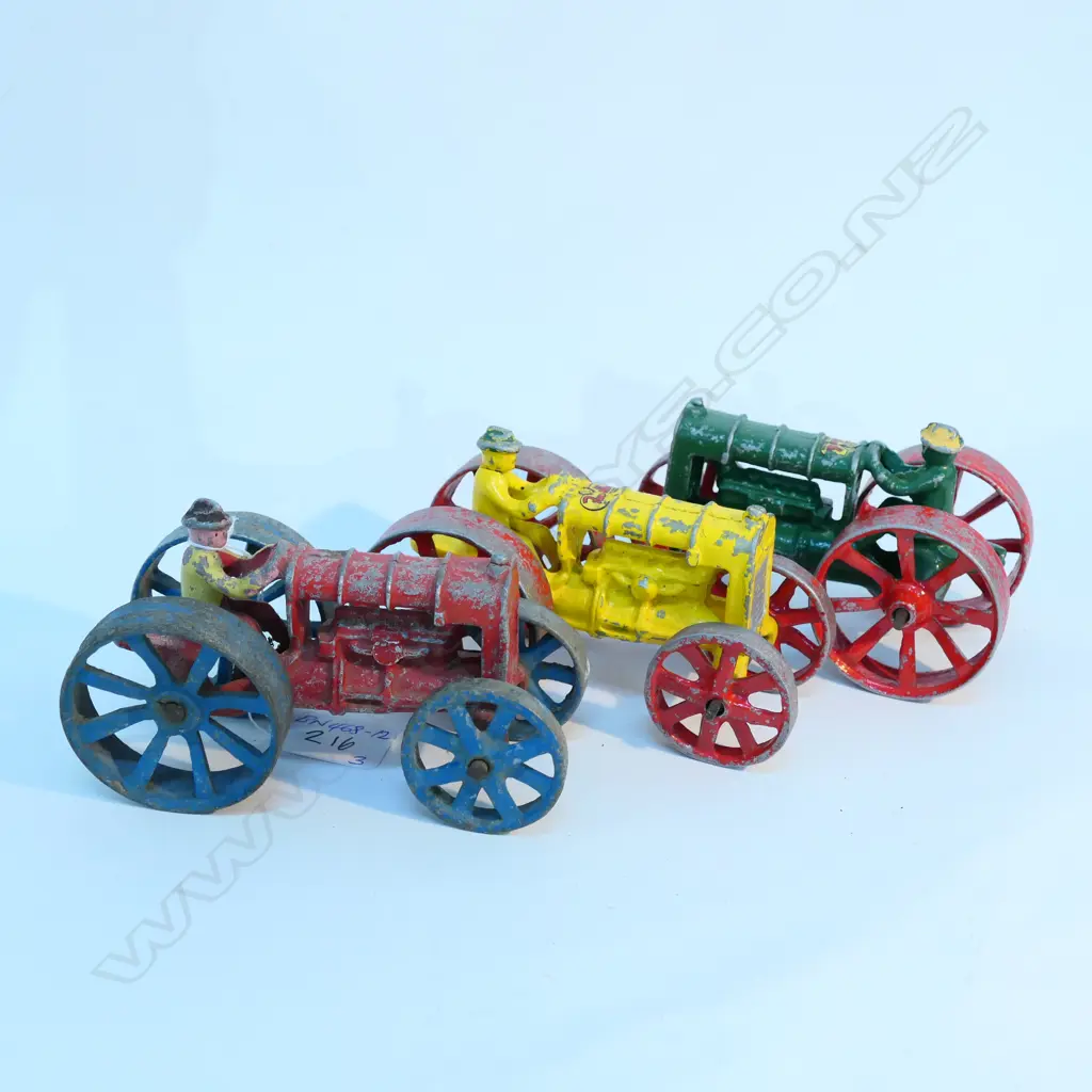 3 FUNHO EARLY TRACTORS  RED YELLOW GREEN Image 1++