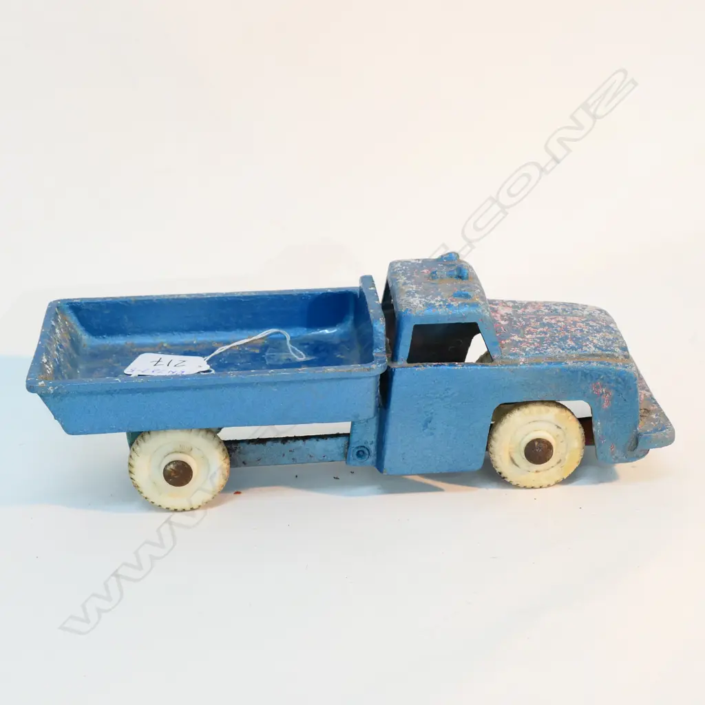 FUN HO! 162d TIP TRUCK C.1958-1970 Image 1++