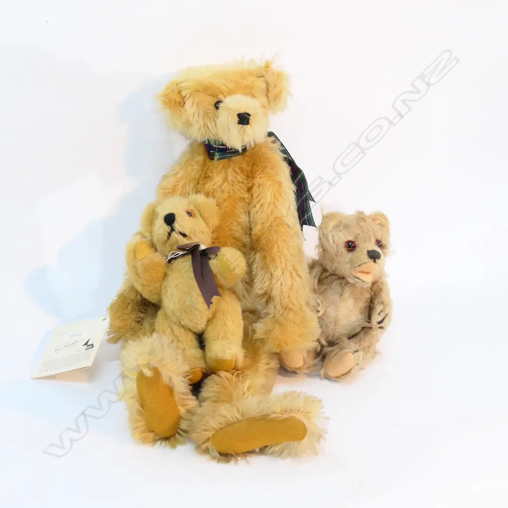 3 VINTAGE TEDDY BEARS BRANDS CANTERBURY + EDWARDIAN H 400 MM Image 1++