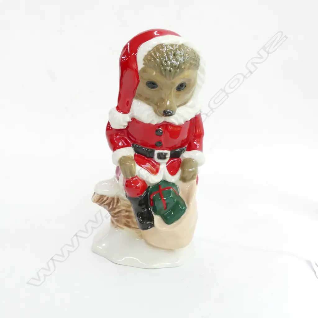WADE "SANTA HEDGEHOG, THE FOREST DEEP SERIES", H.125MM,BOXED Image 1++