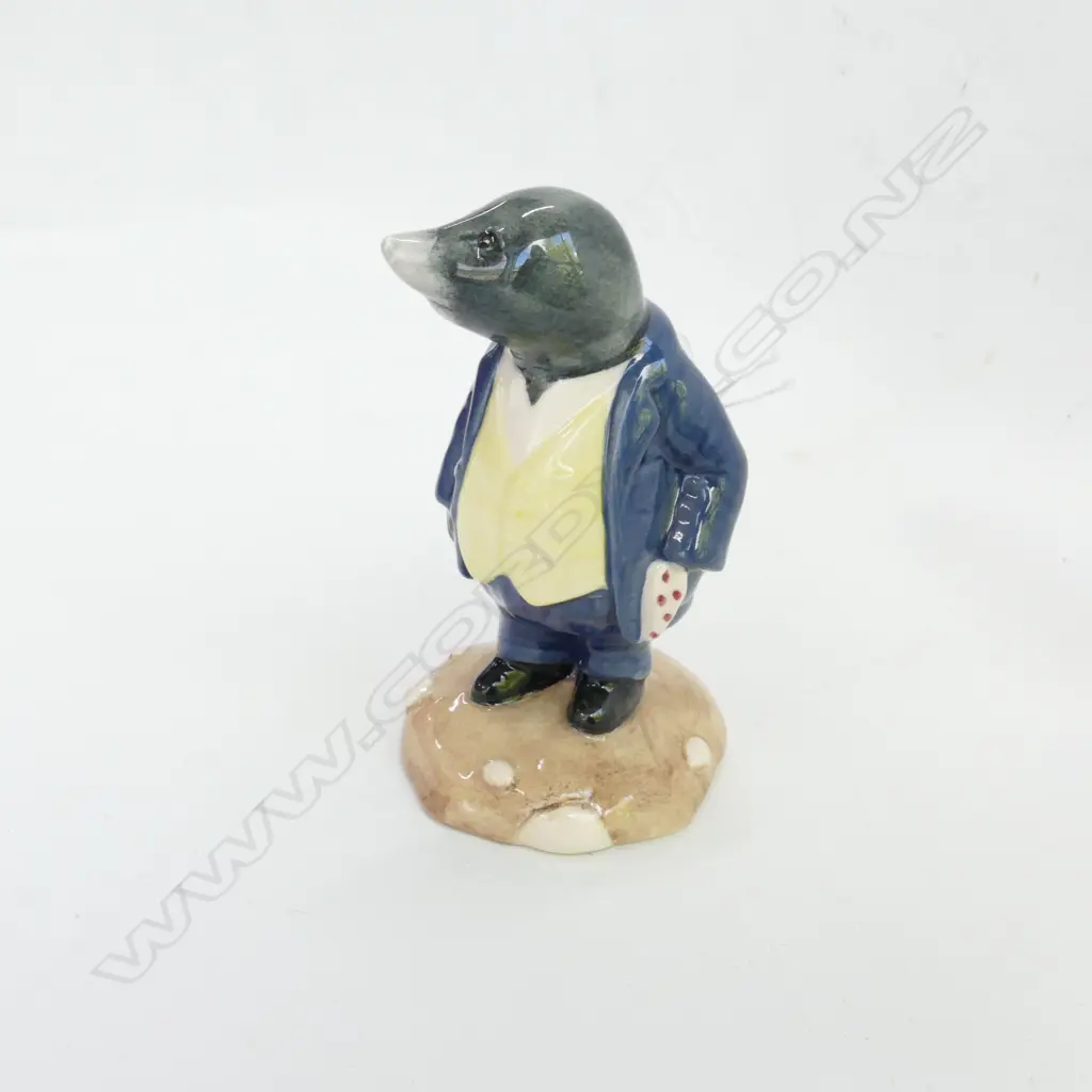 BESWICK FIGURE THE WIND IN THE WILLOWS MOLE Image 1++