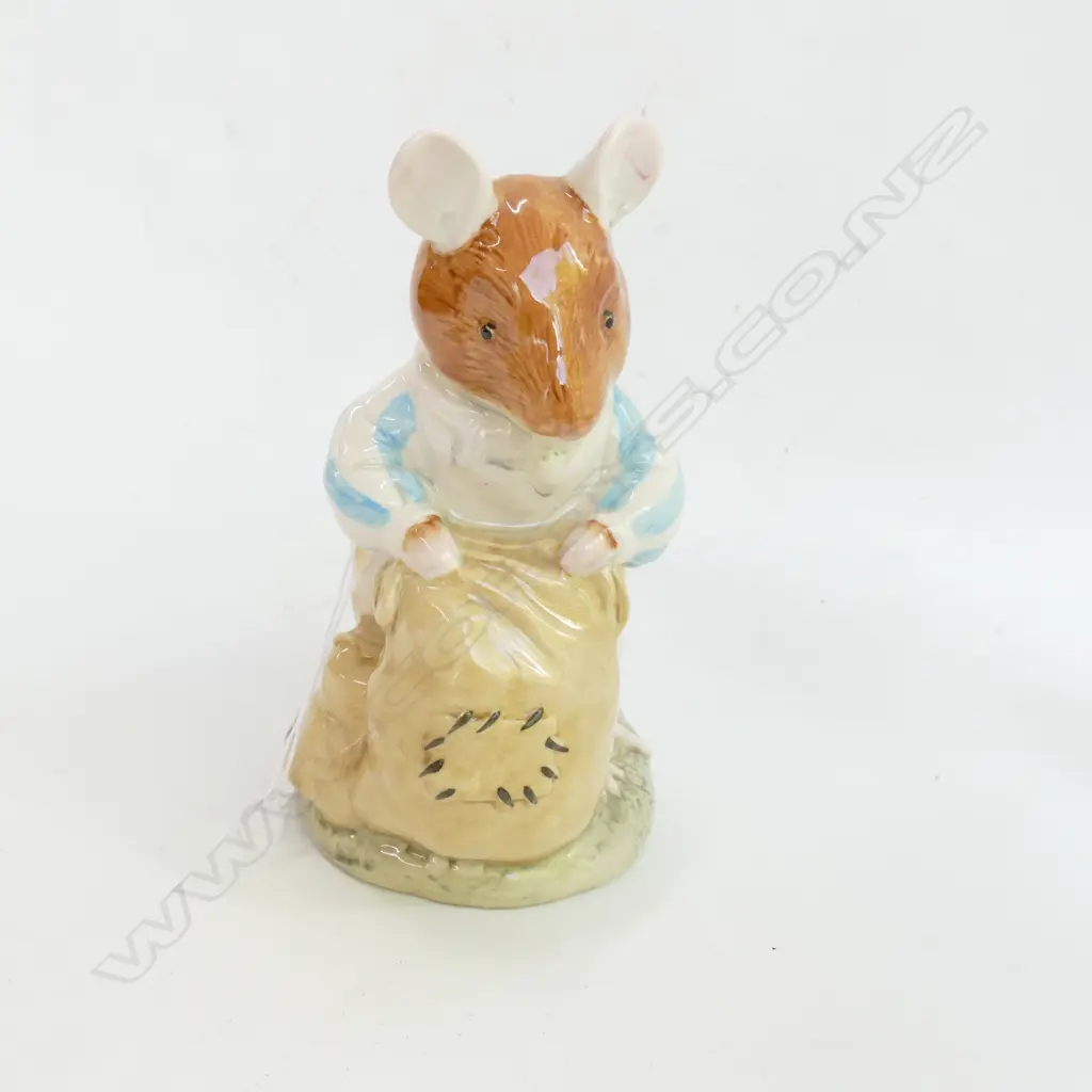 ROYAL DOULTON BRAMBLY HEDGE FIGURE DUSTY DOGWOOD Image 1++