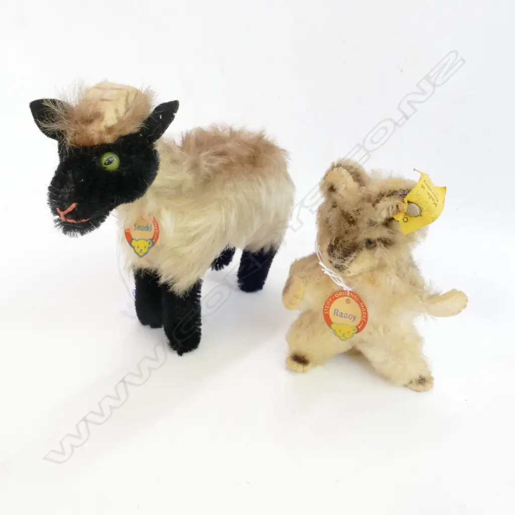 2 STEIFF ANIMALS SNUCKI+ RACCY Image 1++