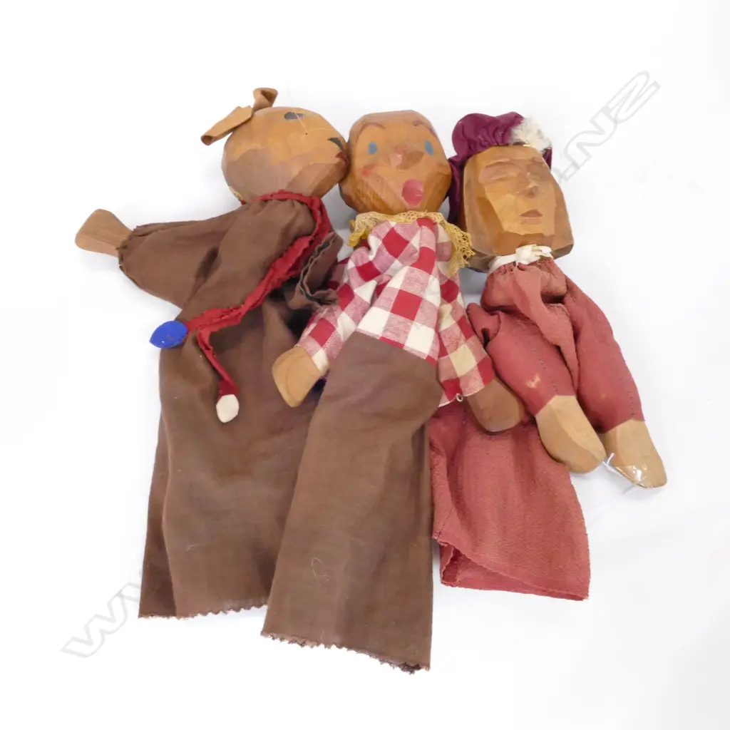 3 FRANZ CARL WEBER CARVED WOODEN HAND PUPPETS H 310 MM Image 1++