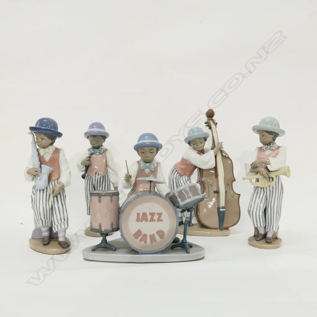 5 LLADRO JAZZ BAND FIGURINES Image 1++
