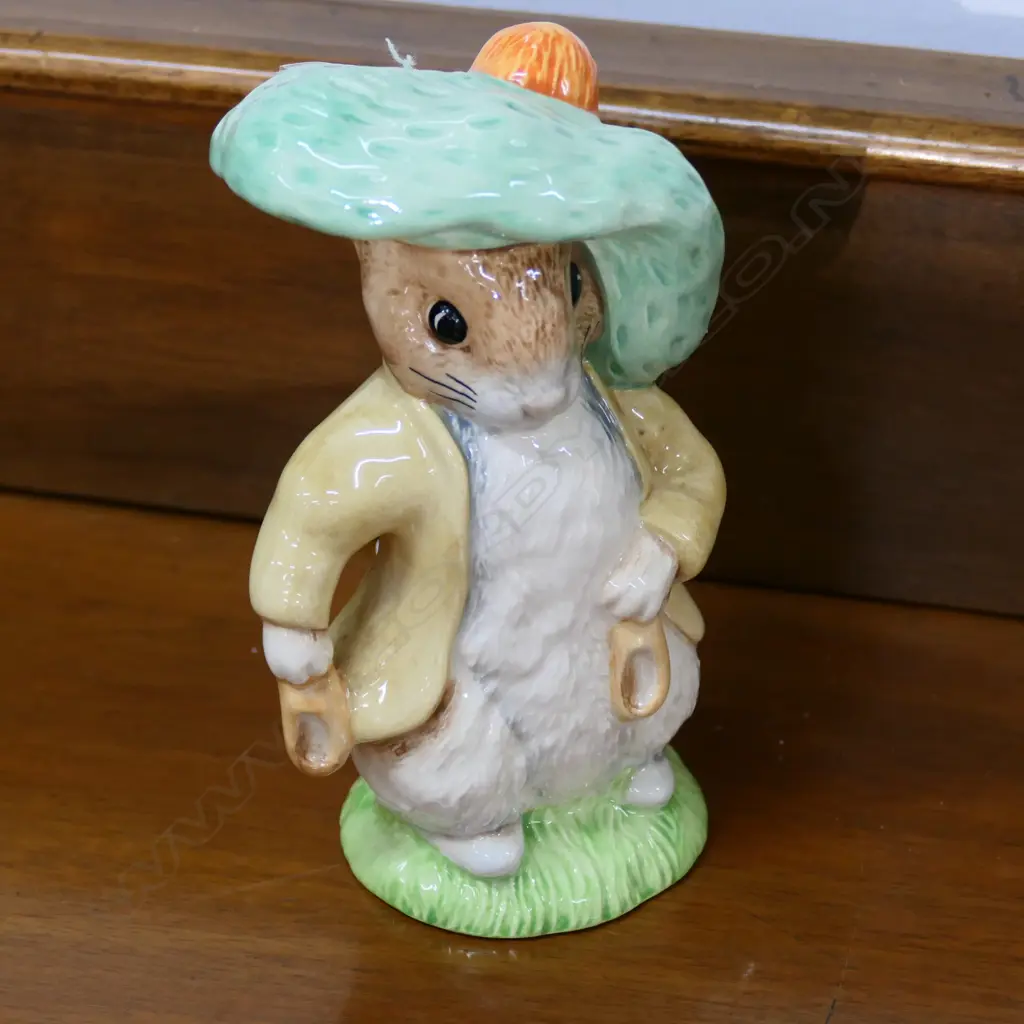 ROYAL ALBERT LGE BENJAMIN BUNNY BP-6B  159MM Image 1++