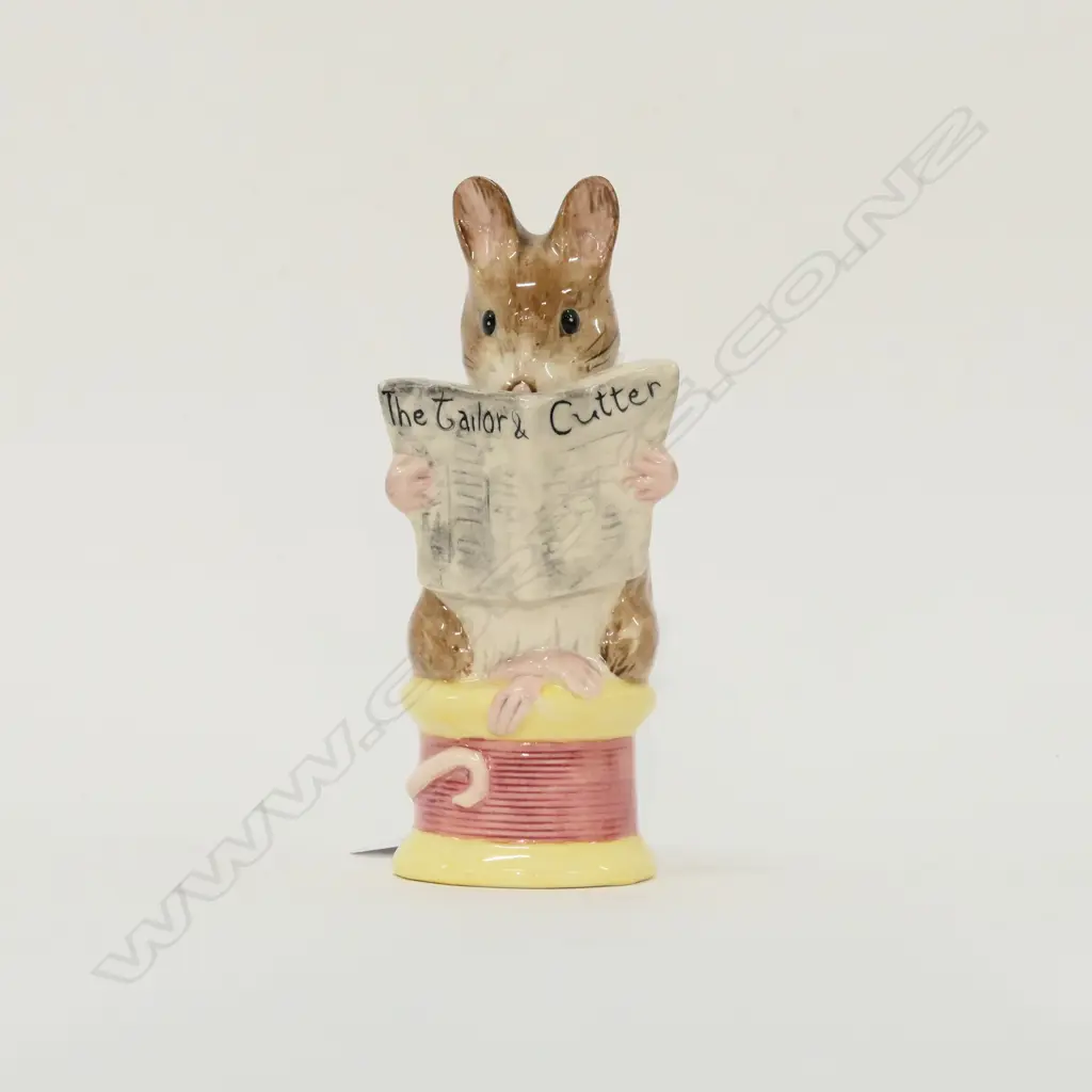 ROYAL DOULTOM BEATRIX POTTER LGE TAILOR OF GLOUCESTER BP-6B  150MM Image 1++