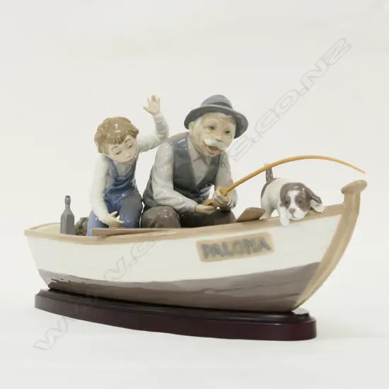 LLADRO BOAT WITH BOY AND GRANDFATHER FISHING 420MM L