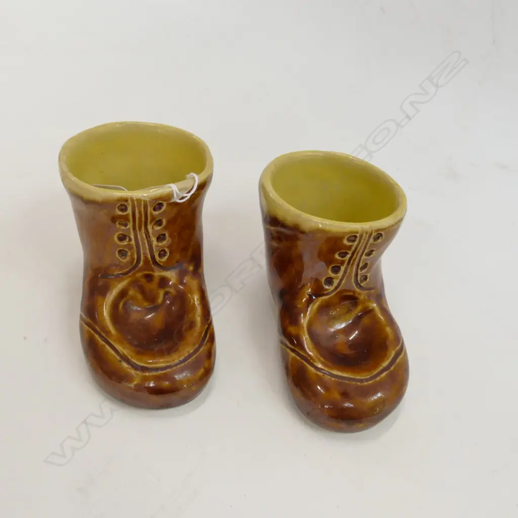 Pair of Molle Goodsall boots egg cups... Image 1++