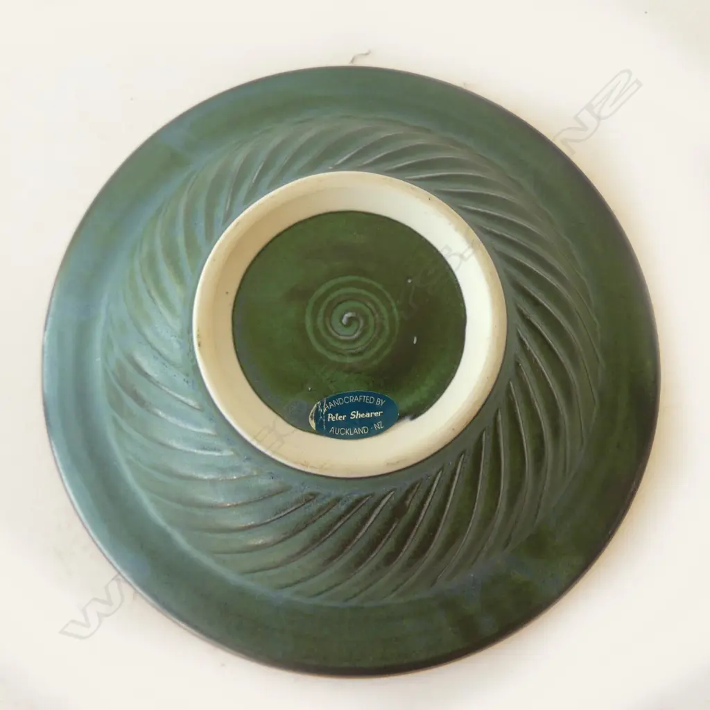 3 NZ POTTERY PIECES, PETER WINSLADE, PETER SHEARER & UNKNOWN Image 1++