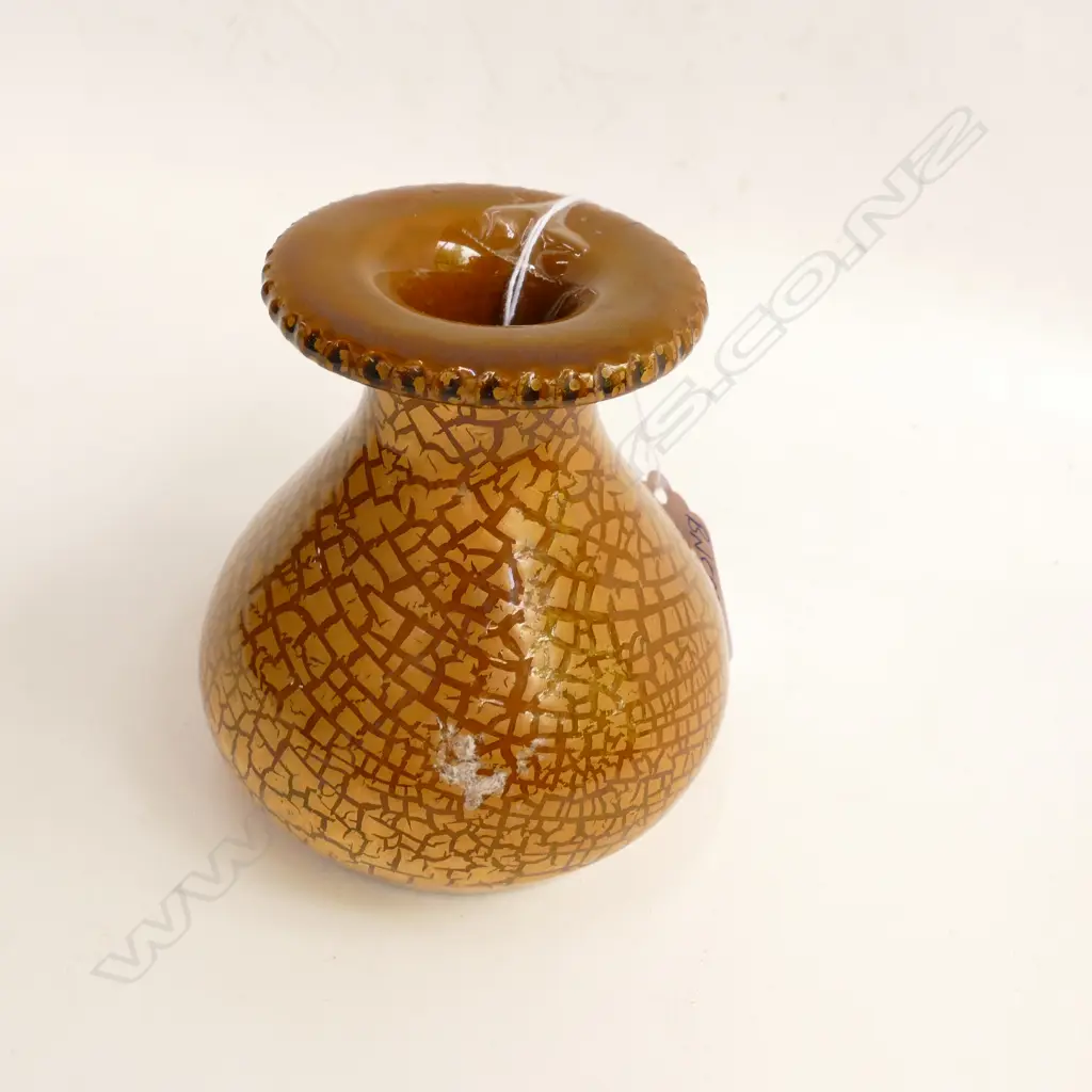 LATE 19thC USA Elton Pottery small gold crackle glaze vase... Image 1++