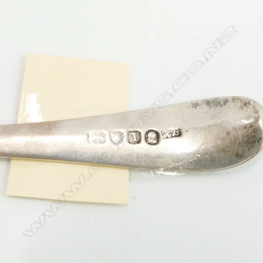 GEO III SILVER TABLE SPOON. London 1786 by Hester Bateman Image 1++