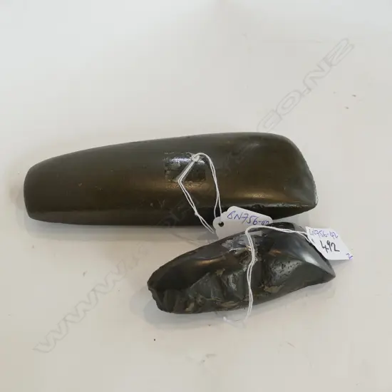 2 ANCIENT PACIFIC STONE ADZES (15482) L.180 & 105mm