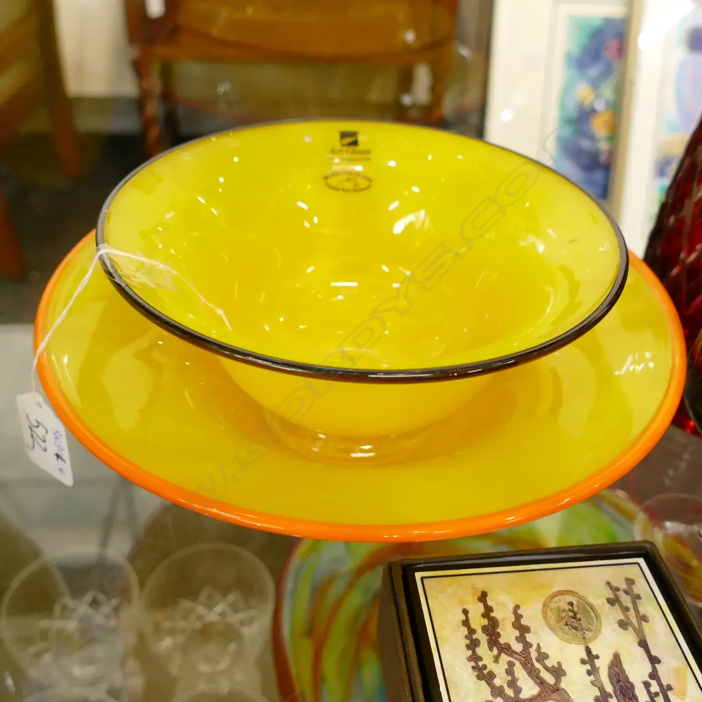 TWO HOGLUND YELLOW GLASS BOWLS. Dia.220 & 170mm Image 1++