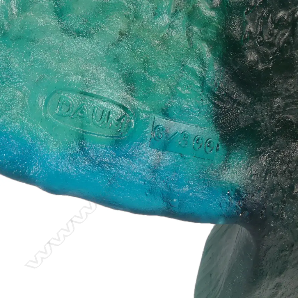 60'S/70'S DAUM ART GLASS PEACOCK 3/500 BY GUY PETITFILS (chip to beak) 310 X 365mm Image 1++