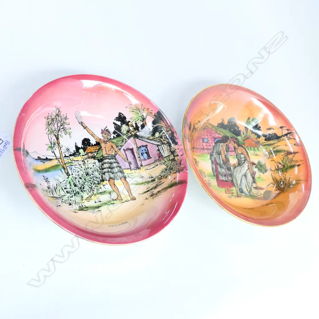 2 GRIMWADES 'MAORI WARE' BOWLS 'TE HONGI' & 'DEFIANCE' 210MM DIA Image 1++