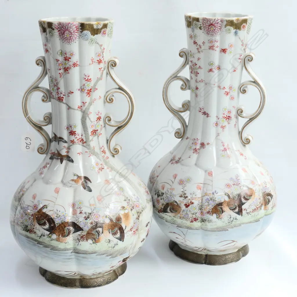 PR OF LG JAPANESE MEJI PERIOD HAND PAINTED VASES A/F Image 1++