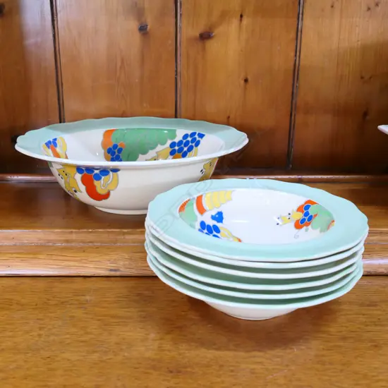 R/DOULTON 'CAPRICE' DESSERT SET 6 BOWLS + 1 LGE