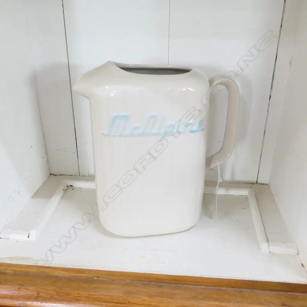 WHITE MCALPINE FRIDGE JUG Image 1++