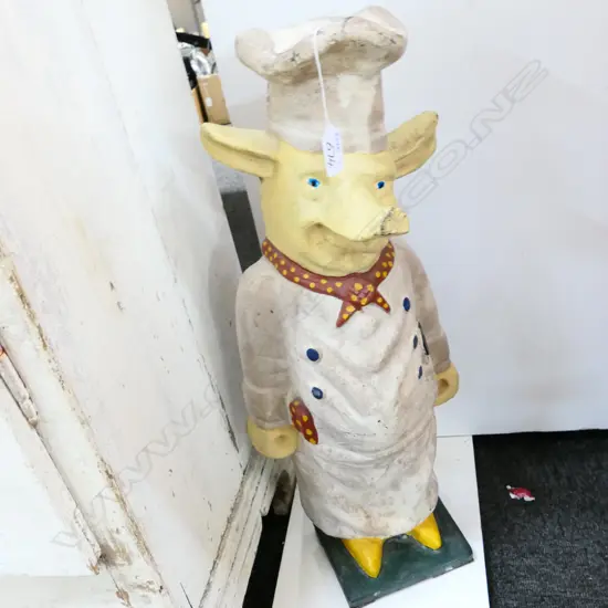 LARGE CAST IRON PIG BAKER DOOR STOP. H.590mm